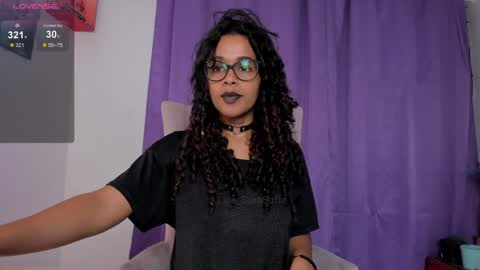 Snapshot of lips_sarasofia chatting on 01.30.25 lips_sarasofia online show from 01.30.25