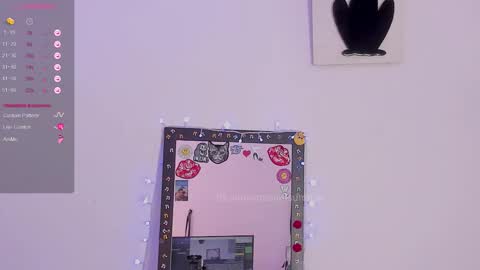 Snapshot of lips_sarasofia chatting on 09.16.25 lips_sarasofia online show from 09.16.25