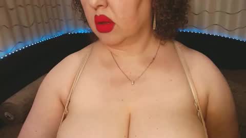 LIpsAddiction online show from 11.19.25