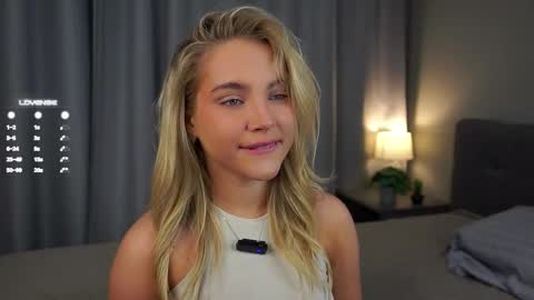 Amelia online show from 03.10.25