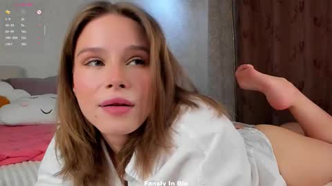 Lina online show from 11.25.25