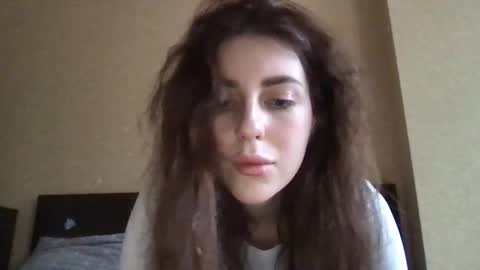 Snapshot of lipsylolly chatting on 02.06.26 lipsylolly online show from 02.06.26