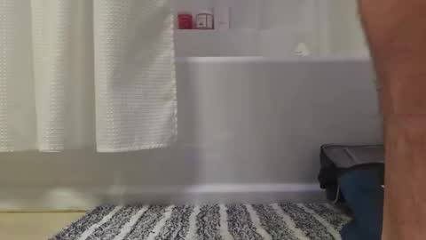 Snapshot of liquorsnurf69 chatting on 11.10.25 liquorsnurf69 online show from 11.10.25