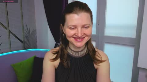 Lisa online show from 04.08.26