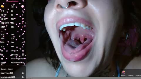 Lisa online show from 01.08.25