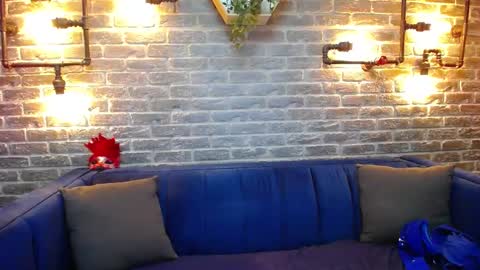 Lisa Caprice online show from 03.07.25