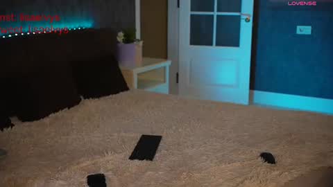 lisa_elfy online show from 06.23.26