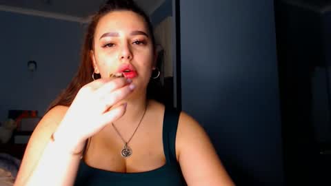 Snapshot of lisa_lady_golden chatting on 10.05.25 lisa_lady_golden online show from 10.05.25