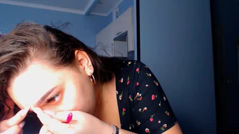 lisa_lady_golden online show from 10.16.25