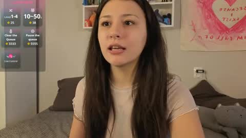 Lisa online show from 04.14.26