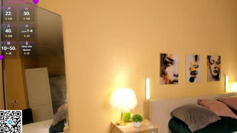 Lisa online show from 04.15.26