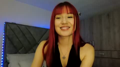 Snapshot of lisa_roberths chatting on 07.18.26 Lisa Roberths online show from 07.18.26