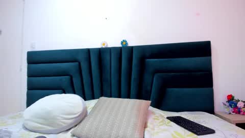 lisa white  online show from 02.18.25