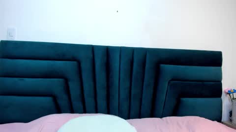 lisa white  online show from 03.10.25