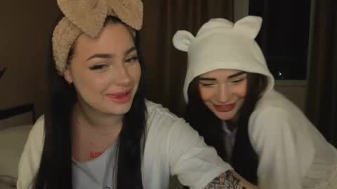 Lisa and Den online show from 09.21.25