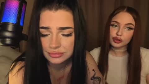 Lisa and Den online show from 10.25.25