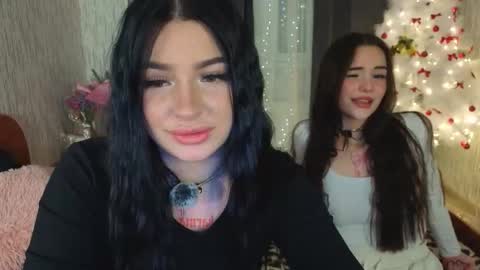 Lisa and Den online show from 01.05.26