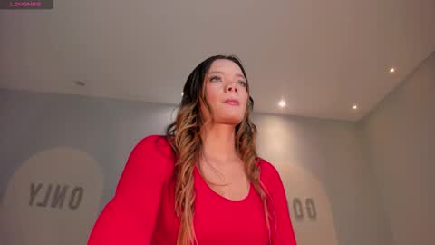 Lisa  Flowers online show from 03.21.26