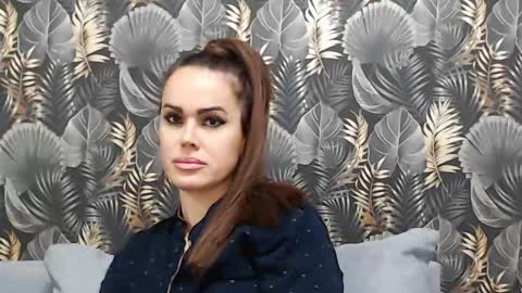 Lisa Grand online show from 01.18.25