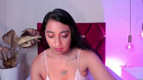 Snapshot of lisahadwiin chatting on 02.19.25 LisaHadwiin online show from 02.19.25