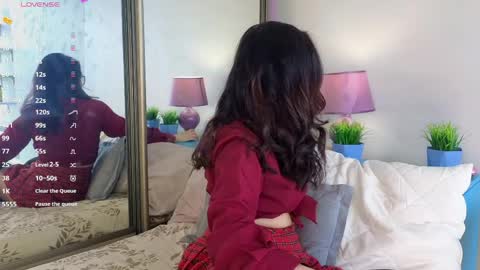 Kira online show from 04.11.26