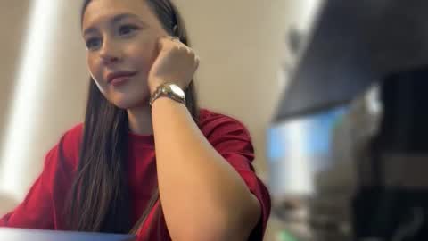 lisandriaa online show from 04.12.26