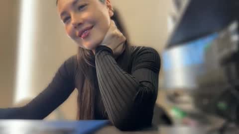 lisandriaa online show from 04.16.26