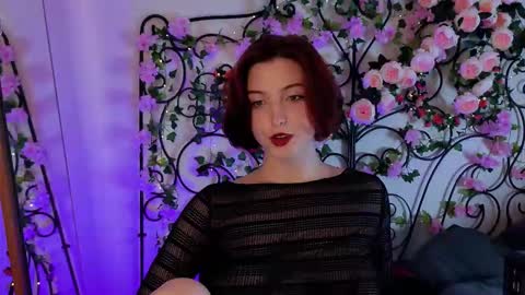 LisaVamp online show from 10.13.25