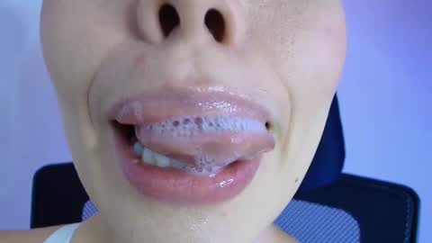 Snapshot of lisbet_21x chatting on 02.04.26 Lisbet online show from 02.04.26