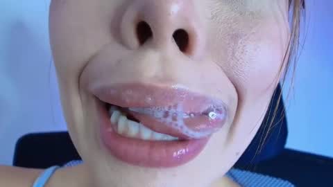 Snapshot of lisbet_21x chatting on 02.13.26 Lisbet online show from 02.13.26