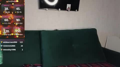 Kris Maks online show from 02.23.25