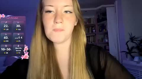 Snapshot of lisi_kiss_ chatting on 07.08.26 Aurora online show from 07.08.26