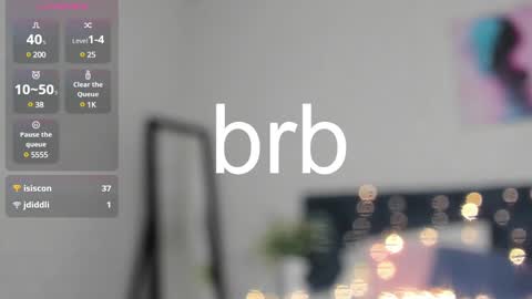 Snapshot of lissa_kitsune chatting on 01.17.25 Lissa online show from 01.17.25