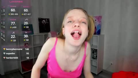 Snapshot of lissa_kitsune chatting on 01.25.25 Lissa online show from 01.25.25