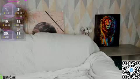 Snapshot of lissa_kitsune chatting on 09.10.25 Lissa online show from 09.10.25