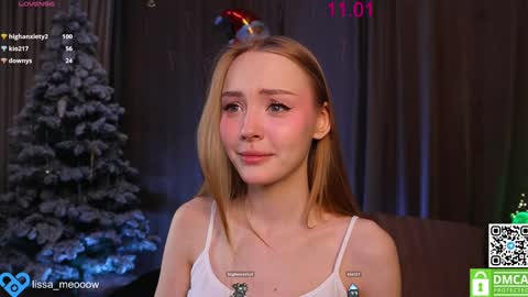 Snapshot of lissa_meooow chatting on 01.11.25 your Liza again. Next stream Dec. 1 at 2 or 3 GMT online show from 01.11.25