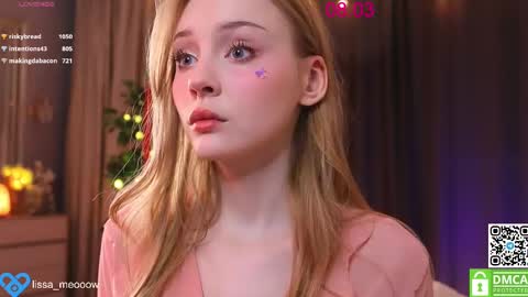 Snapshot of lissa_meooow chatting on 03.08.25 your Liza again. Next stream Dec. 1 at 2 or 3 GMT online show from 03.08.25