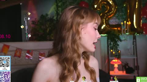 Snapshot of lissa_meooow chatting on 10.08.25 your Liza again. Next stream Dec. 1 at 2 or 3 GMT online show from 10.08.25