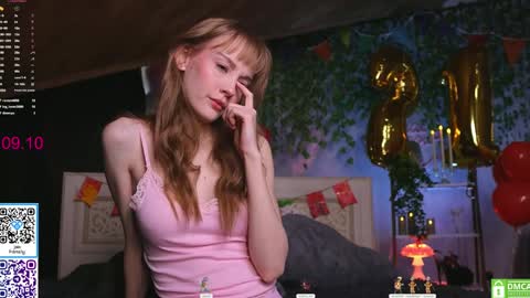 Snapshot of lissa_meooow chatting on 10.09.25 your Liza again. Next stream Dec. 1 at 2 or 3 GMT online show from 10.09.25