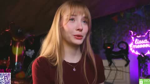 Snapshot of lissa_meooow chatting on 10.28.25 your Liza again. Next stream Dec. 1 at 2 or 3 GMT online show from 10.28.25