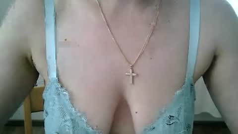 Snapshot of lissa_olsson chatting on 01.26.25 Lissa online show from 01.26.25