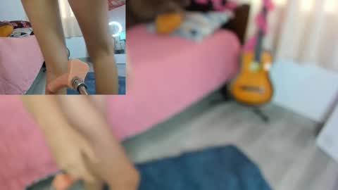 lissa_petitee online show from 10.18.25