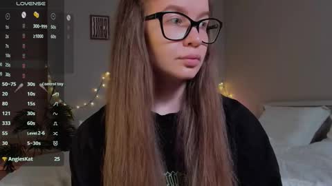 lissa_rose online show from 10.23.25