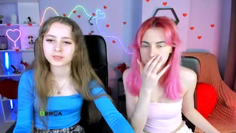 Snapshot of lissa_veils chatting on 04.06.26 lissa online show from 04.06.26