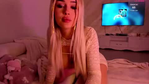 Snapshot of lissababe11 chatting on 06.10.26 Alexa online show from 06.10.26