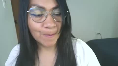 Snapshot of lissafeethot chatting on 09.30.25 Lissafeethot online show from 09.30.25