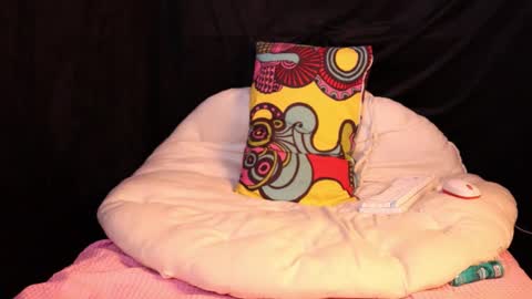 Lissa Ross online show from 02.26.25