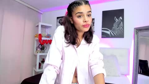 Liss Brown online show from 02.18.25