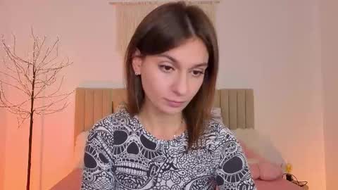 lit1le_mia online show from 11.13.25