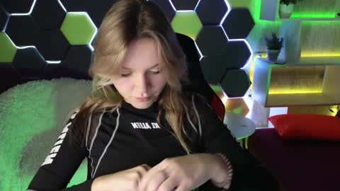 Snapshot of litabrom chatting on 12.28.24 Lena online show from 12.28.24